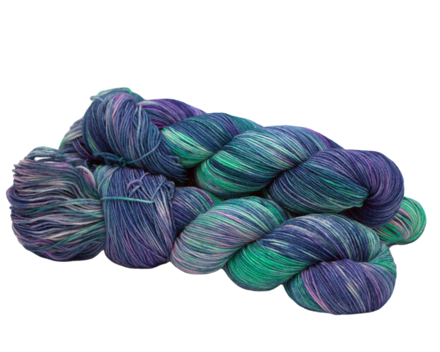Aurora, Fingering Weight Yarn - Pleasant Valley Fibers