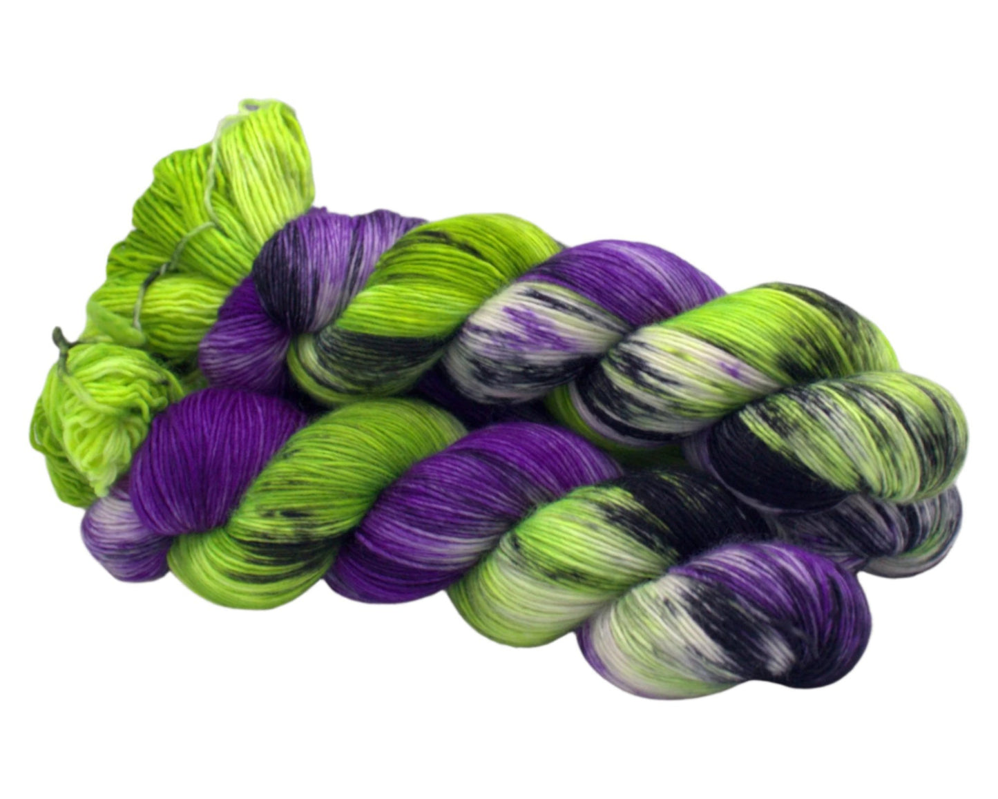 Beetlejuice, Single Ply Fingering Weight Yarn - Pleasant Valley Fibers