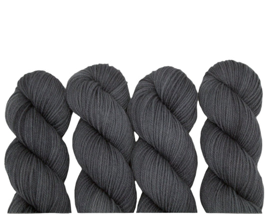 Elephante, Worsted Weight Yarn - Pleasant Valley Fibers