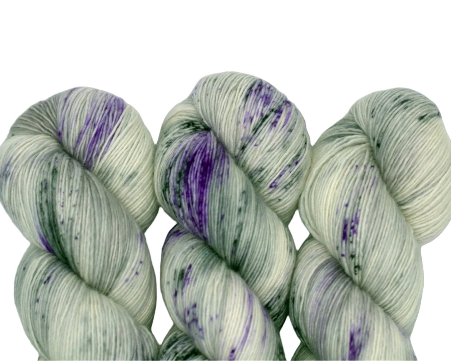 Silver Purple Pop, Single Ply Fingering Weight Yarn - Pleasant Valley Fibers