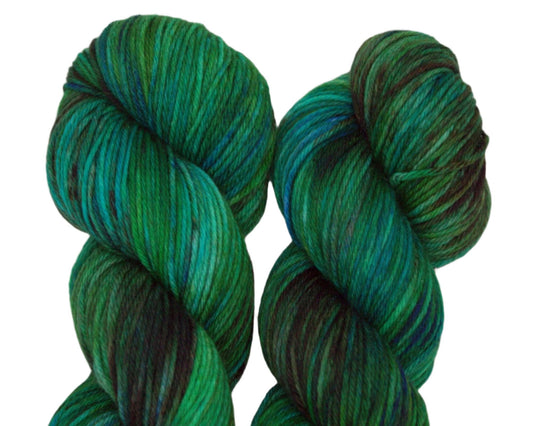 Swamp Thing, Sport Weight Yarn - Pleasant Valley Fibers