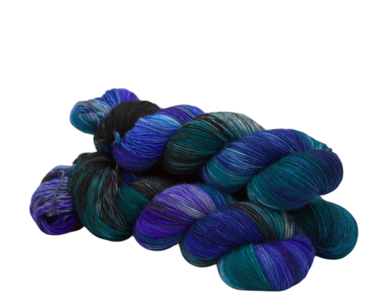 Whirlwind, Single Ply Fingering Weight Yarn (dye lot 001) - Pleasant Valley Fibers