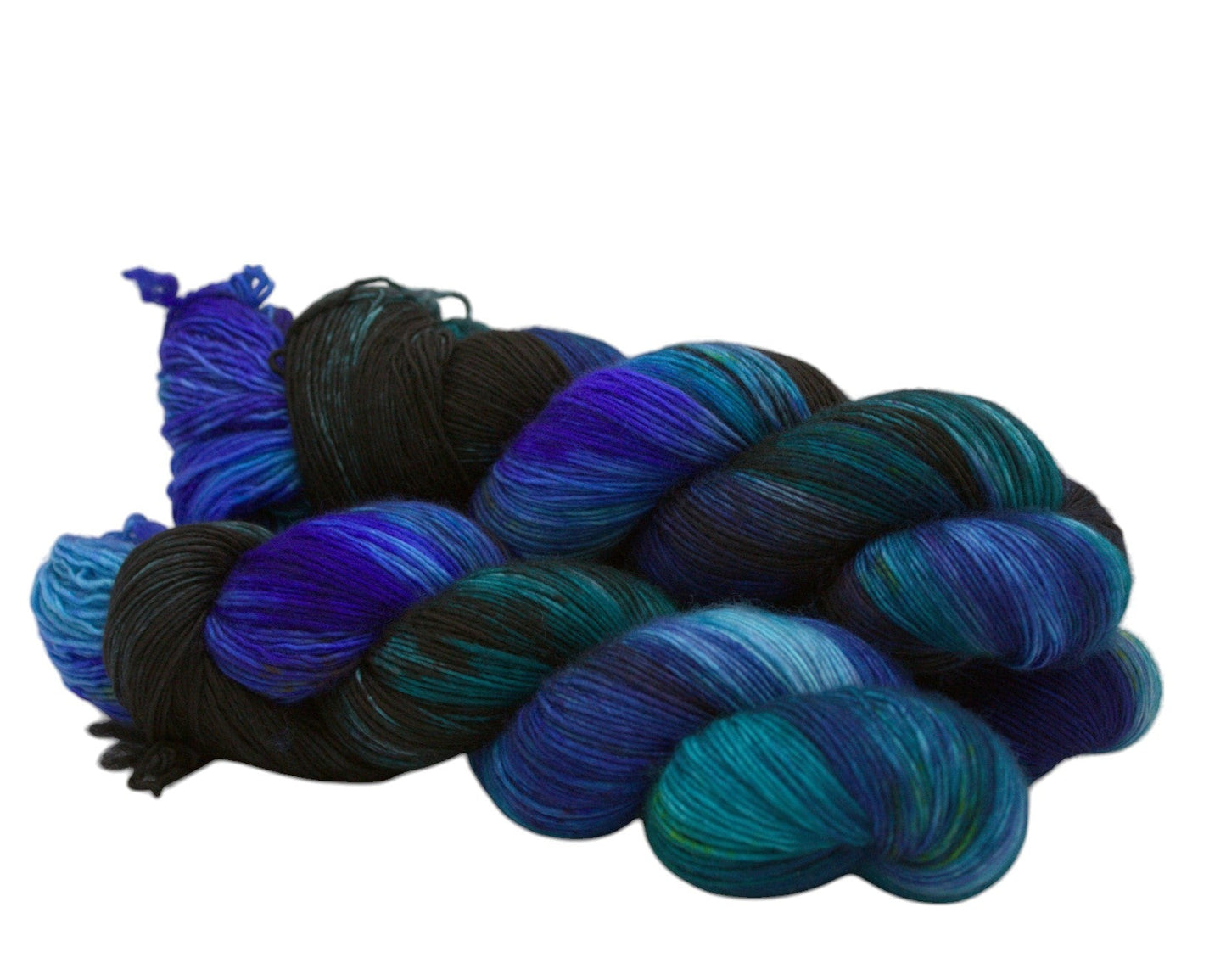 Whirlwind, Single Ply Fingering Weight Yarn (dye lot 002) - Pleasant Valley Fibers