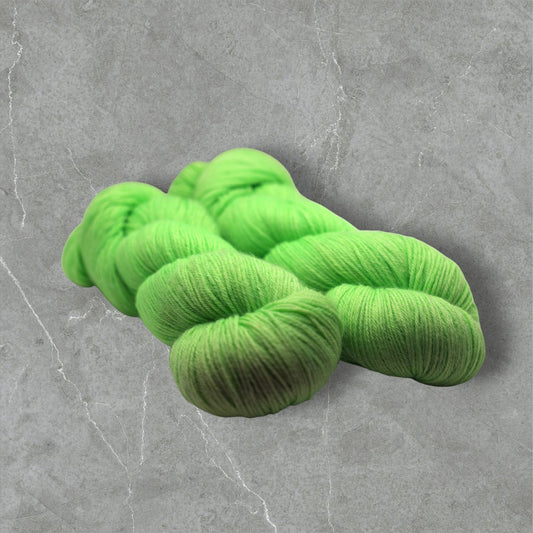 Appletini, Fingering Weight Yarn