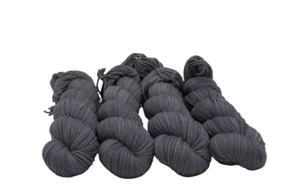 Elephante, Worsted Weight Yarn